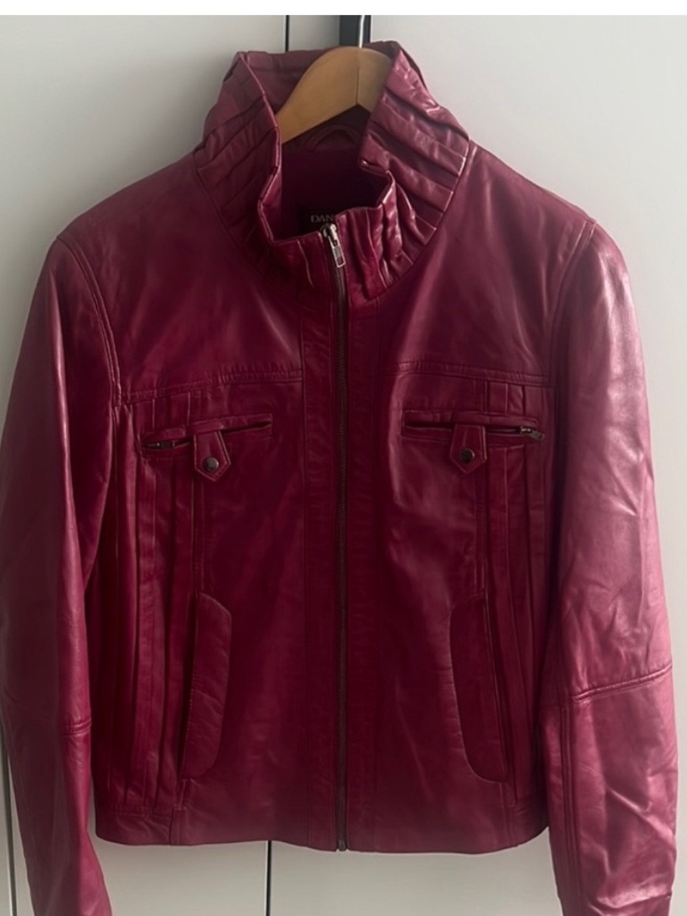 Danier Women's Burgundy Leather Zip Jacket